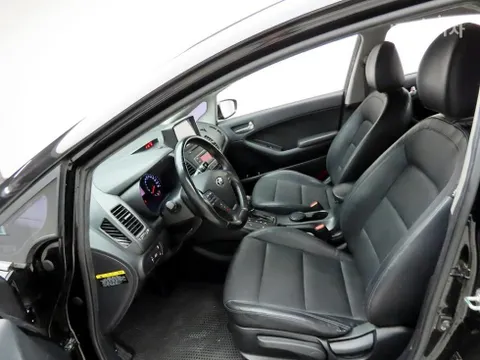 Kia Cerato (K3)