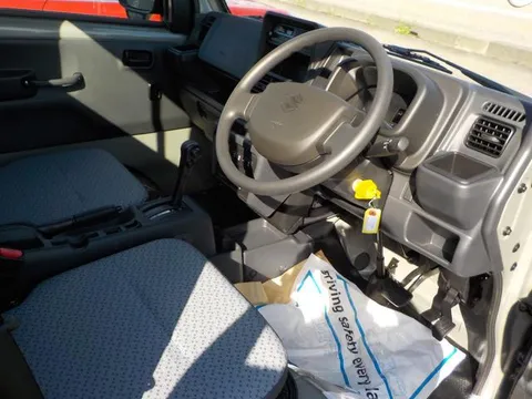 Suzuki Carry Track