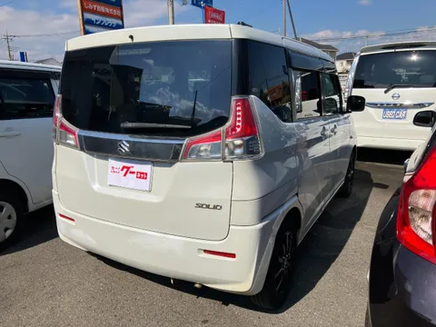 Suzuki Solio