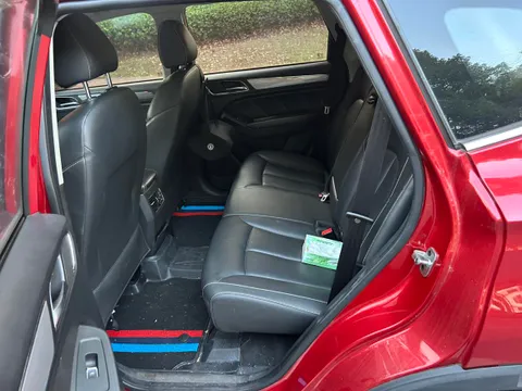 Roewe RX5