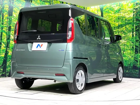 Mitsubishi eK Space