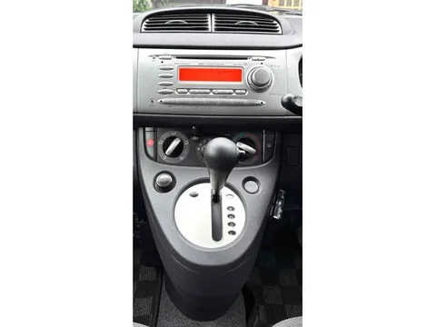 Subaru R2