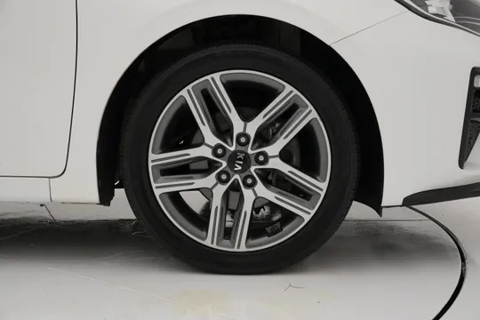 Kia Cerato (K3)
