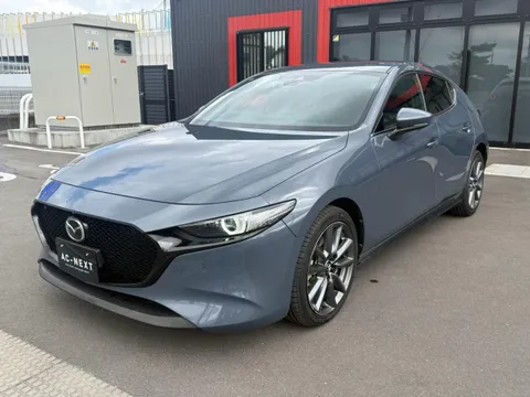 Mazda MAZDA3 Fastback