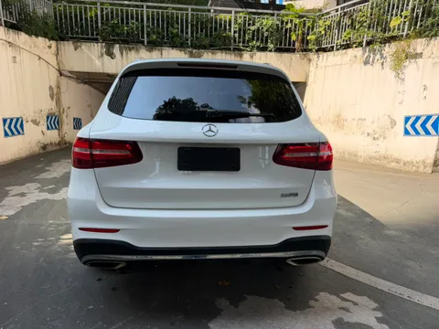 Mercedes-Benz Mercedes-Benz GLC