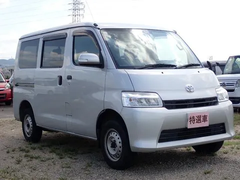 Toyota TownAce Van