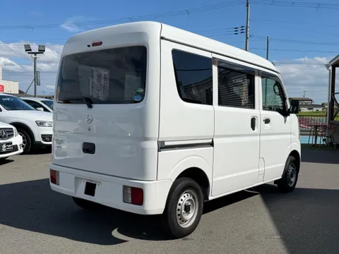 Nissan Clipper
