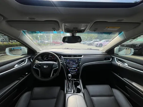 Cadillac XTS