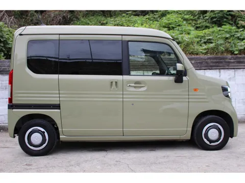 Honda N-VAN Plus Style