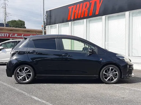 Toyota Yaris (Vitz)