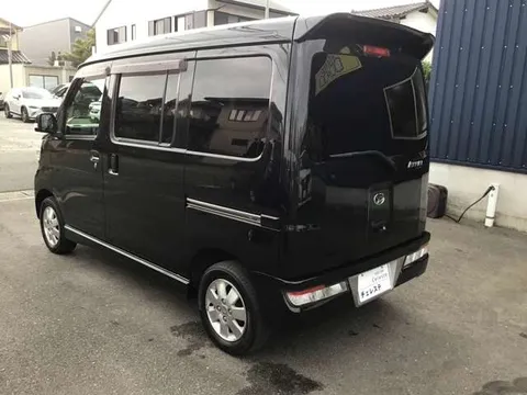 Daihatsu Atrai Wagon