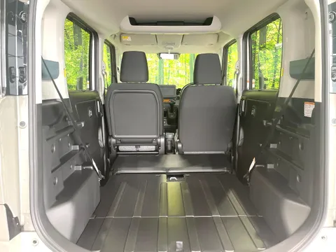 Suzuki Spacia Base