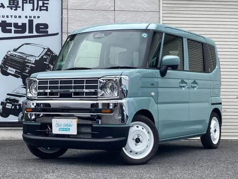 Suzuki Spacia