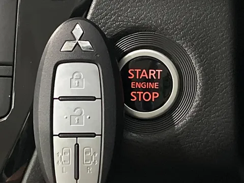 Mitsubishi Delica Mini