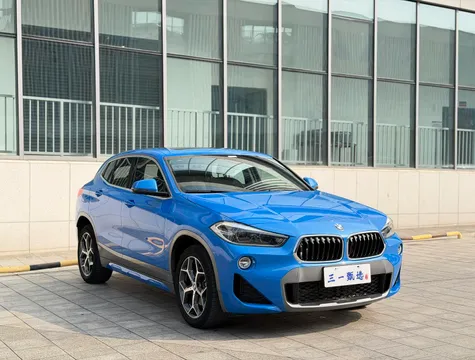 BMW X2