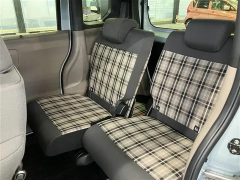 Honda N-BOX Joy