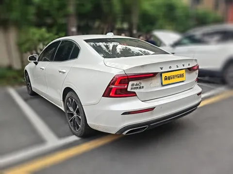 Volvo S60