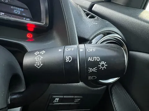 Mazda Mazda2 (Demio)
