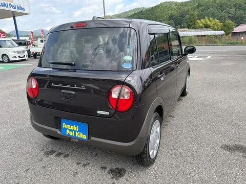 Suzuki Alto Lapin