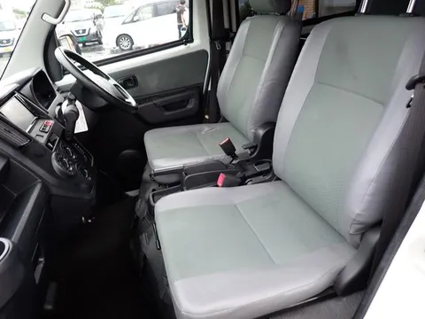 Toyota TownAce Van