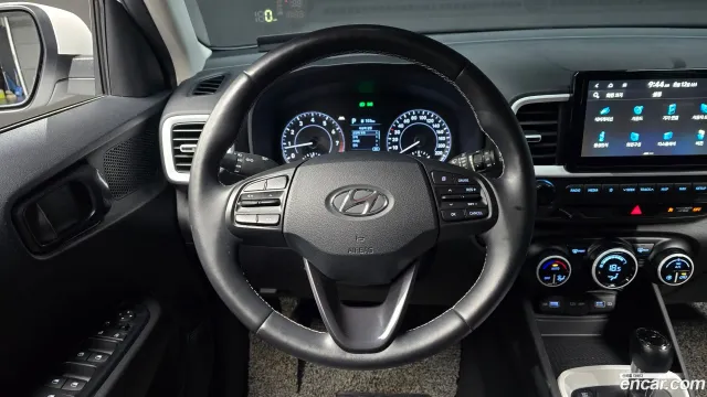 Hyundai Venue