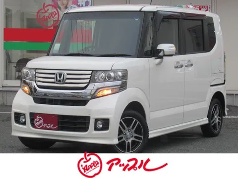 Honda N-BOX Custom