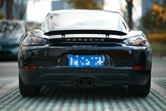 Porsche 718