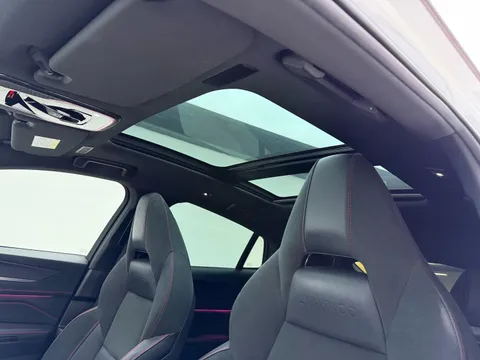 Lynk & Co 05
