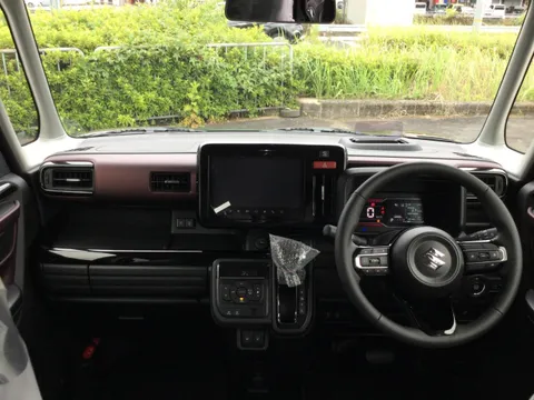 Suzuki Spacia Custom