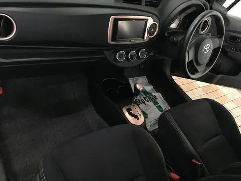 Toyota Yaris (Vitz)