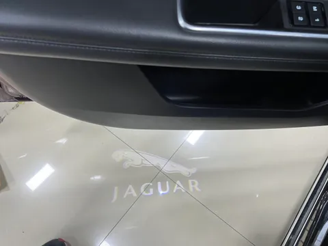 Jaguar XFL