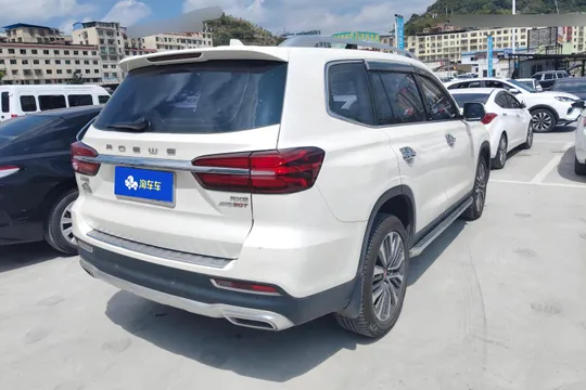 Roewe RX8