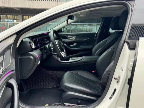 Mercedes-Benz Mercedes-Benz CLS