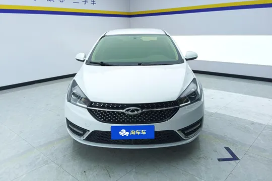 Chery Arrizo 5