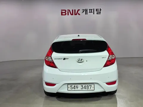 Hyundai Accent