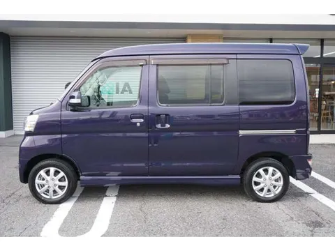 Daihatsu Atrai Wagon
