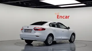 Renault SM3