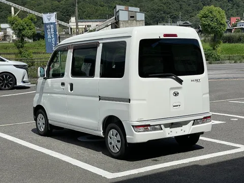 Daihatsu Hijet Cargo