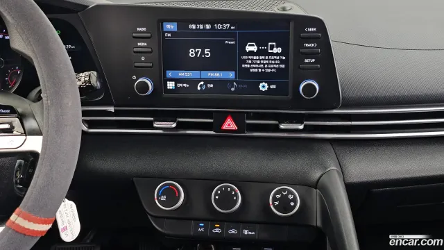 Hyundai Elantra (Avante)
