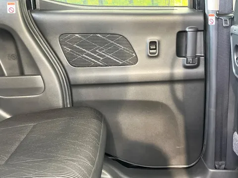Mitsubishi eK Space Custom
