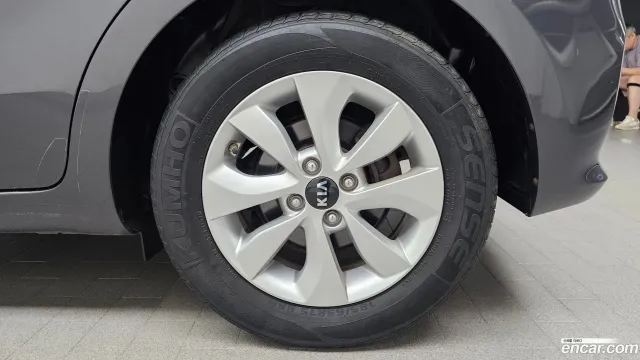 Kia Pride
