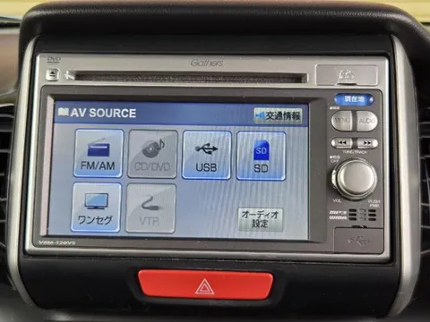 Honda N-BOX Custom