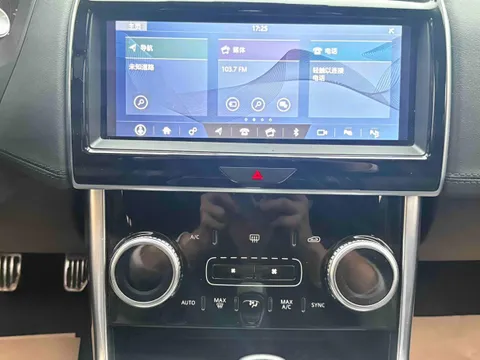 Jaguar XEL