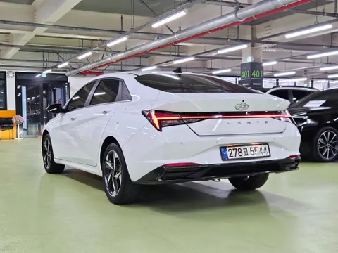 Hyundai Elantra (Avante)