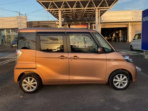 Nissan Dayz Roox