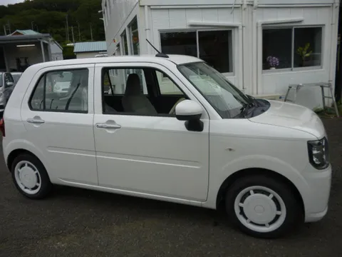 Daihatsu Mira Tocot