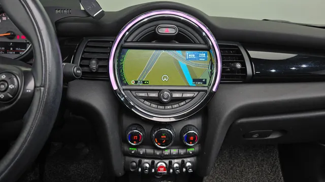 MINI Cooper Convertible