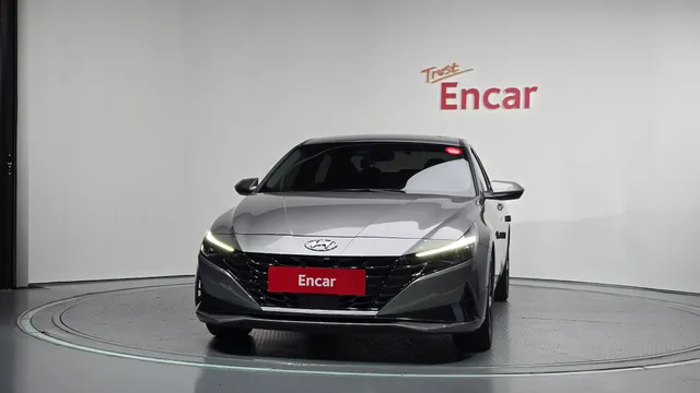 Hyundai Elantra (Avante)