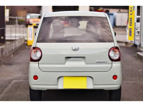Daihatsu Mira Tocot