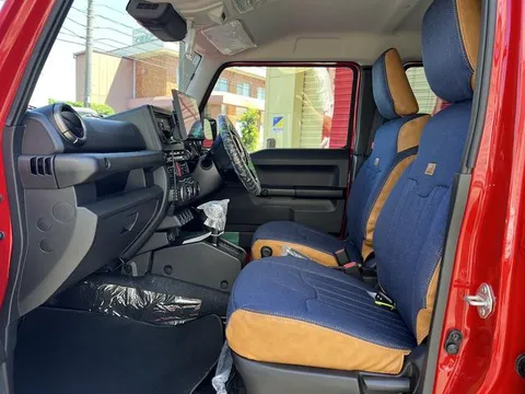 Suzuki Jimny Nomade